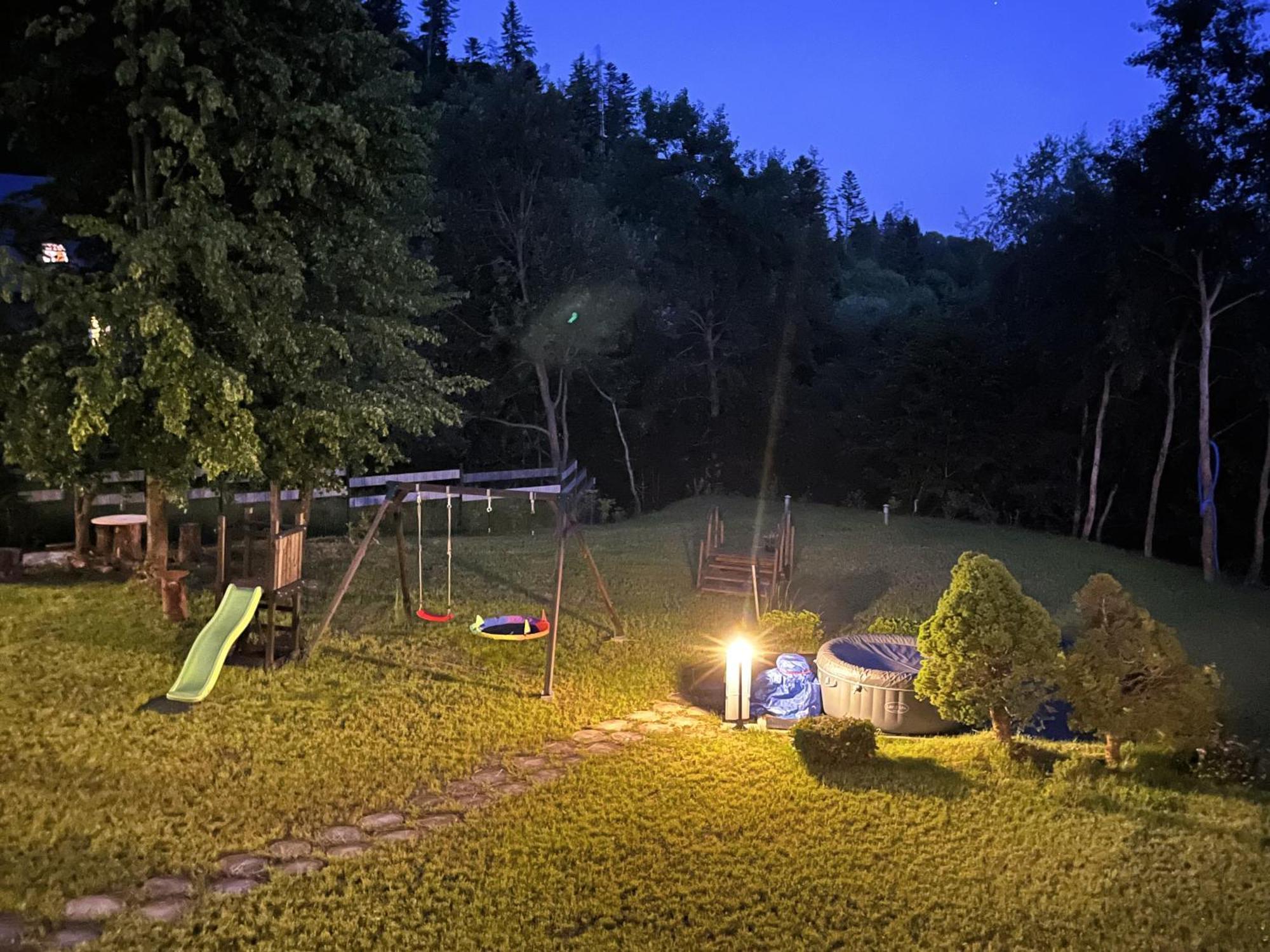 Holiday home U Lampiarza *